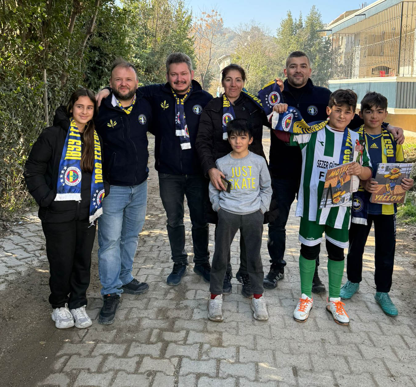 1899 fenerbahceliler dernegimiz 6 subat depreminin yaralarini sarmaya devam ediyor 3 NGBphD3Z