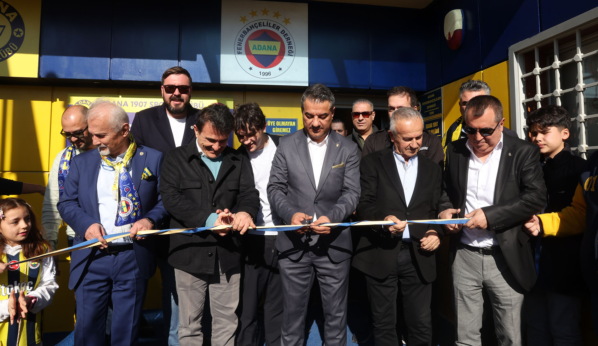 adana fenerbahceliler dernegimizin yeni lokali acildi 4 tXpymgsf