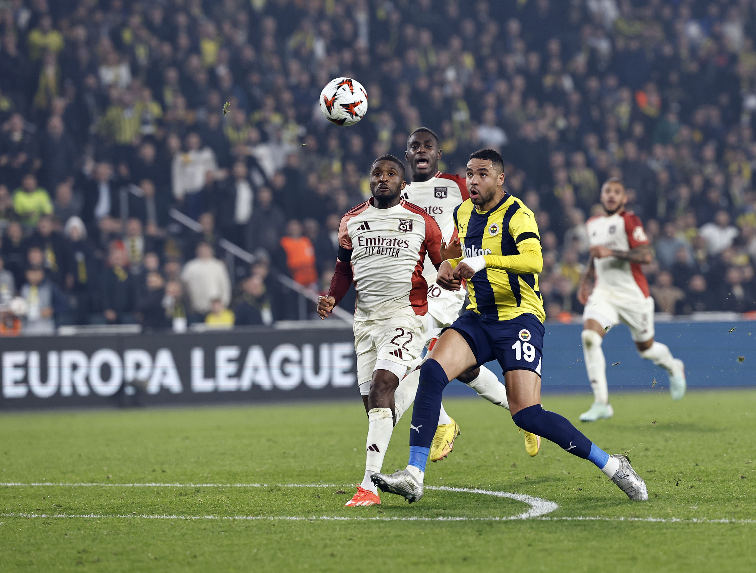 fenerbahce 0 0 olympique lyon 14