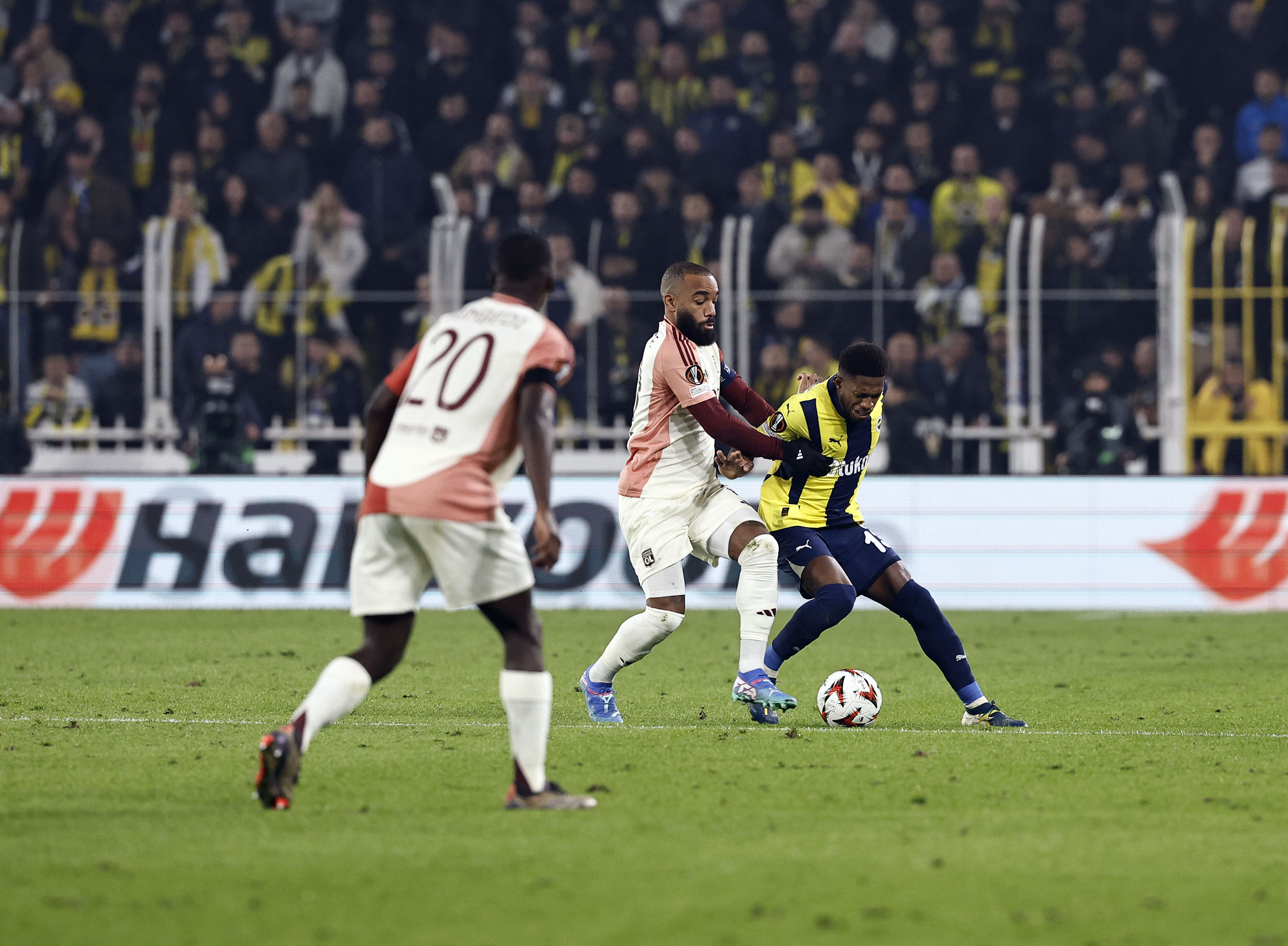 fenerbahce 0 0 olympique lyon 15 ThIT9XSY