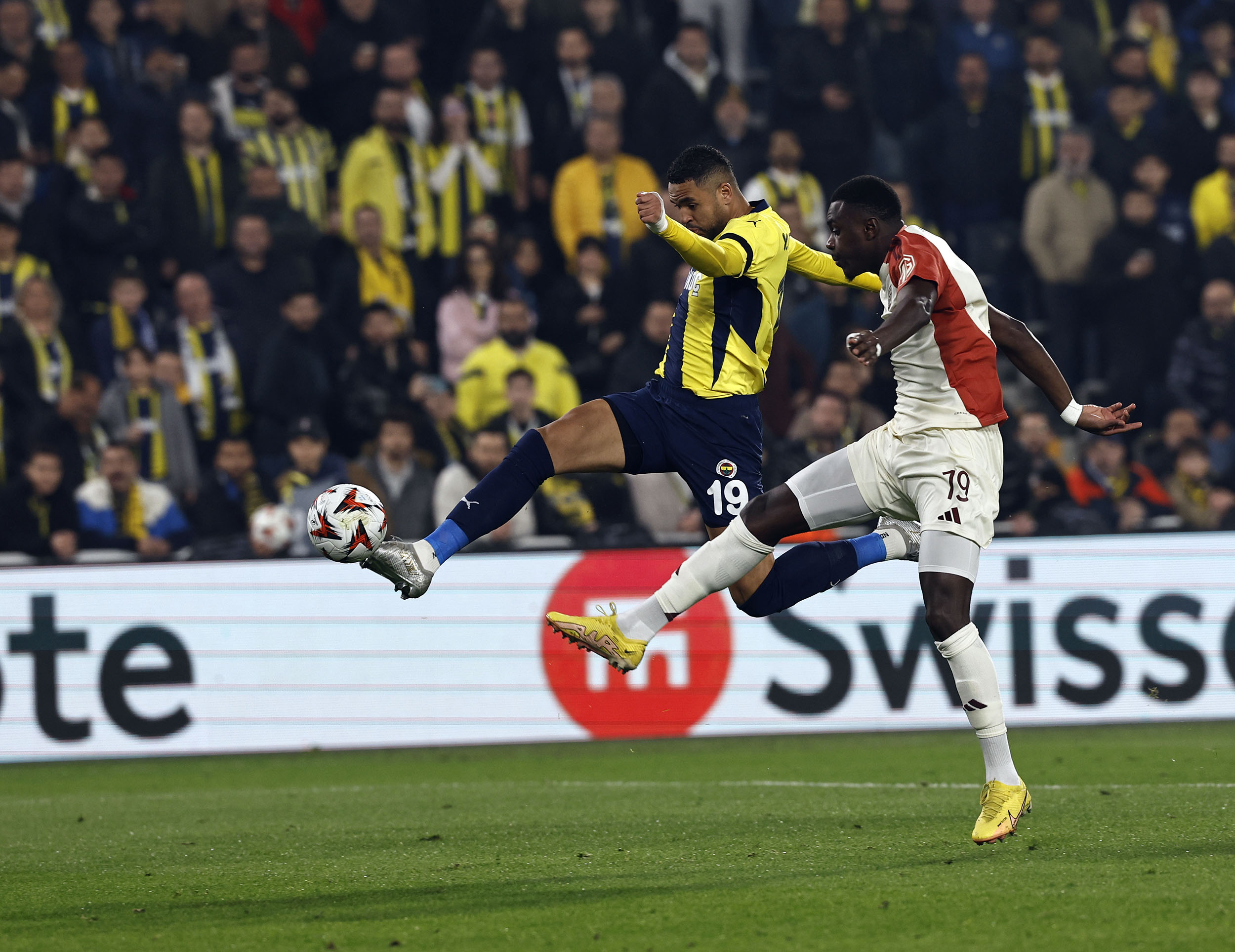 fenerbahce 0 0 olympique lyon 3 djcMDaj4