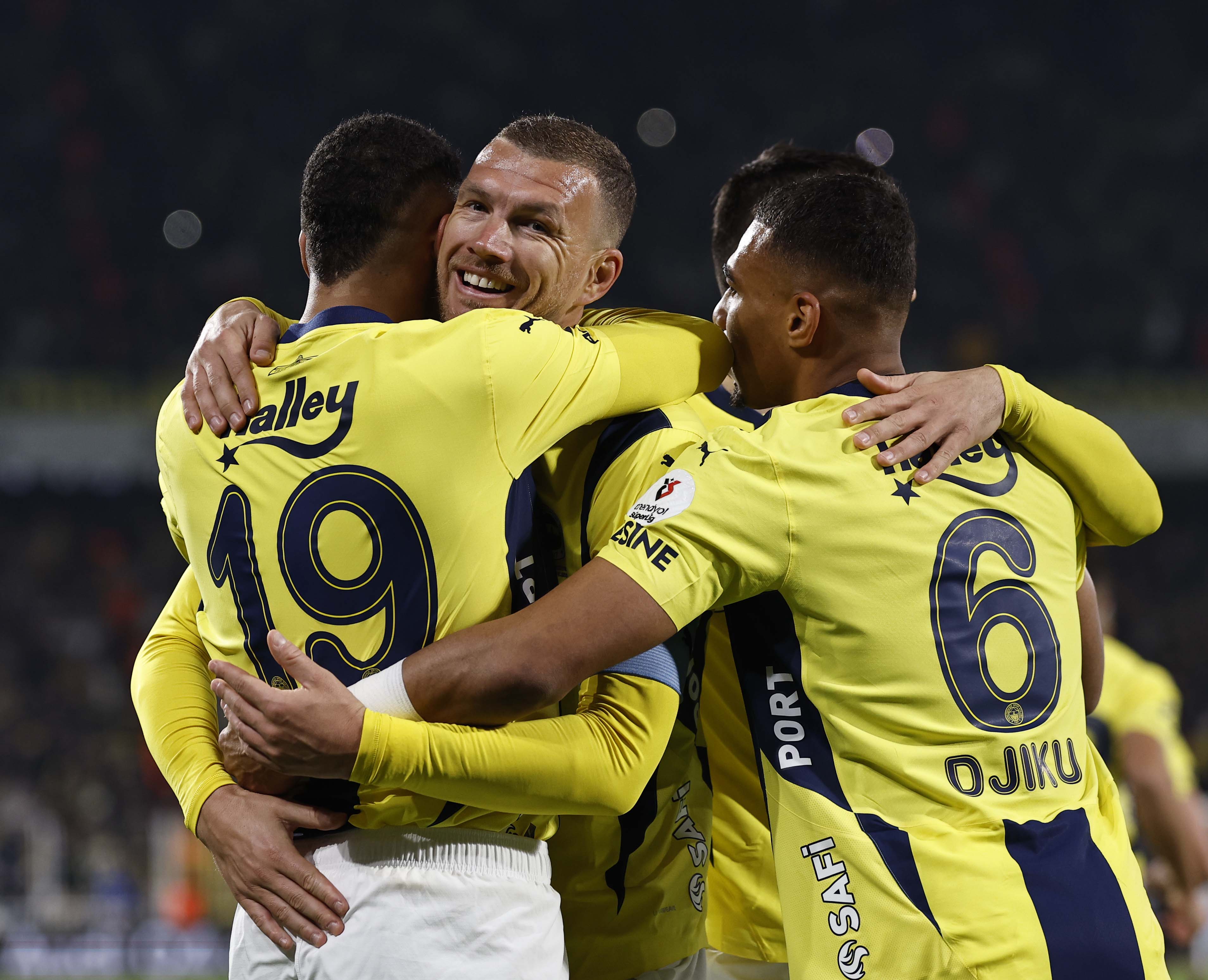 fenerbahce 2 1 a hatayspor 22 4XczWVAK