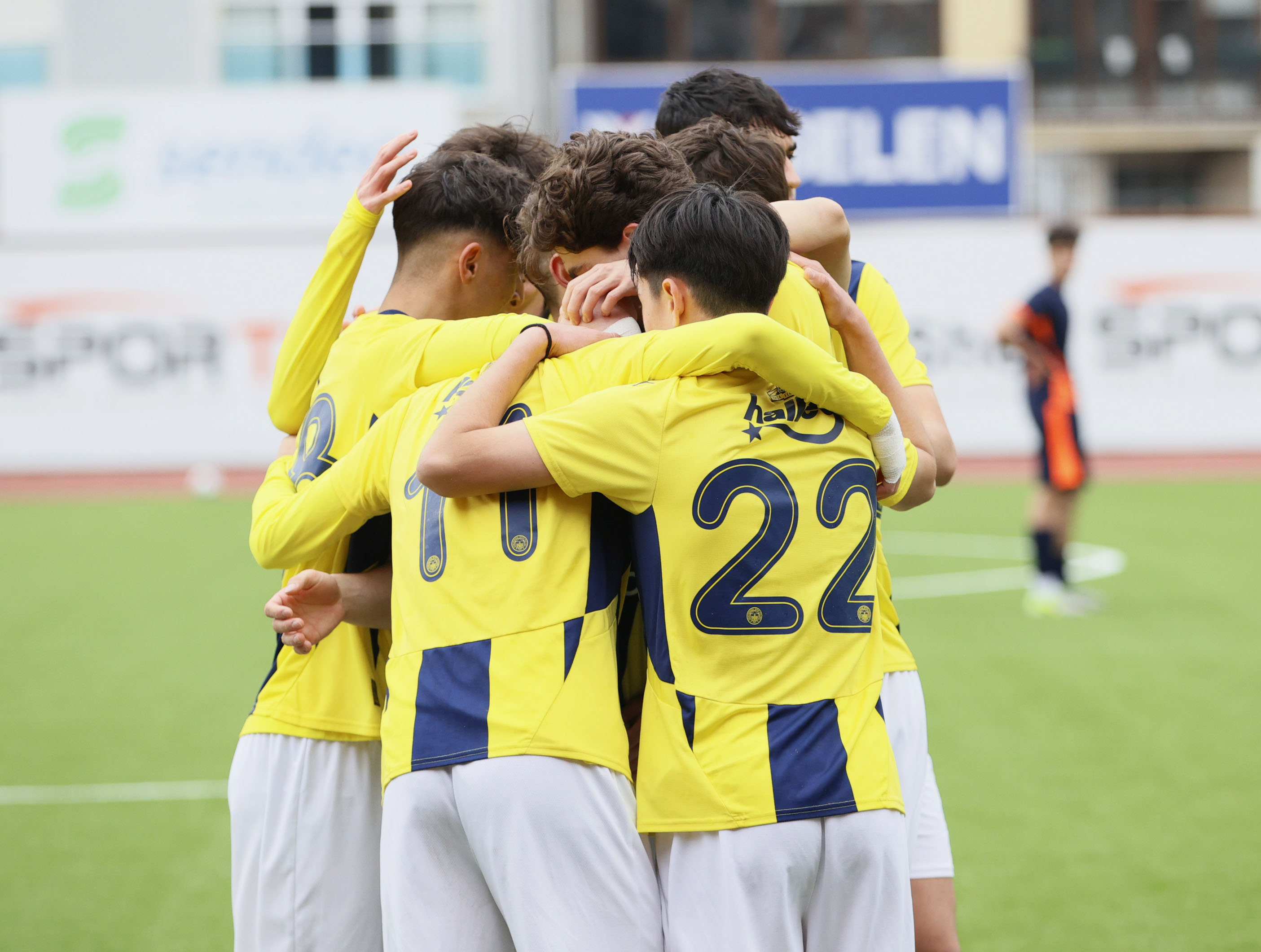 fenerbahce 4 0 r basaksehir u17 20 fkUNasOK