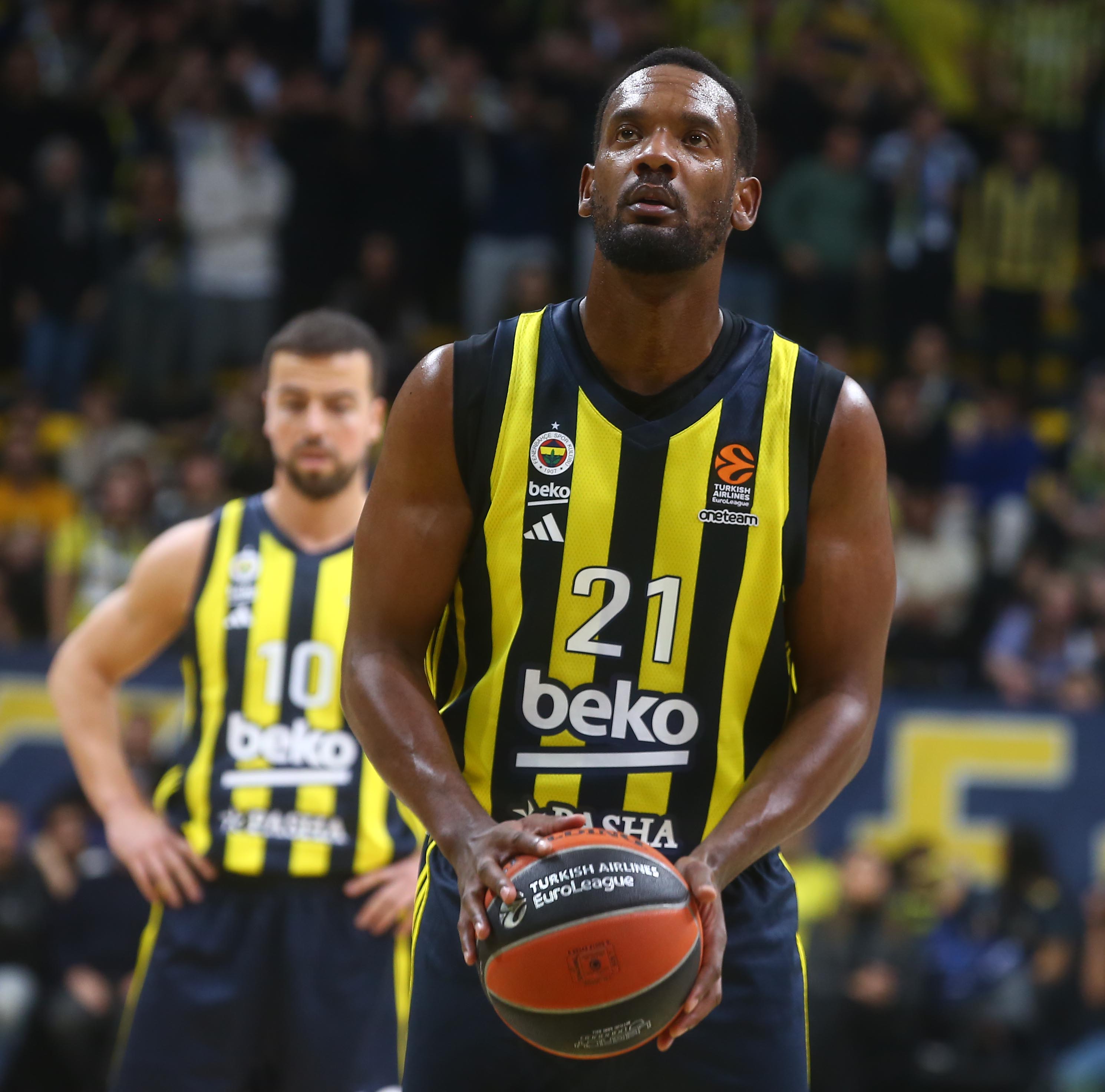 fenerbahce beko 90 73 alba berlin 5 rUQ8dF18