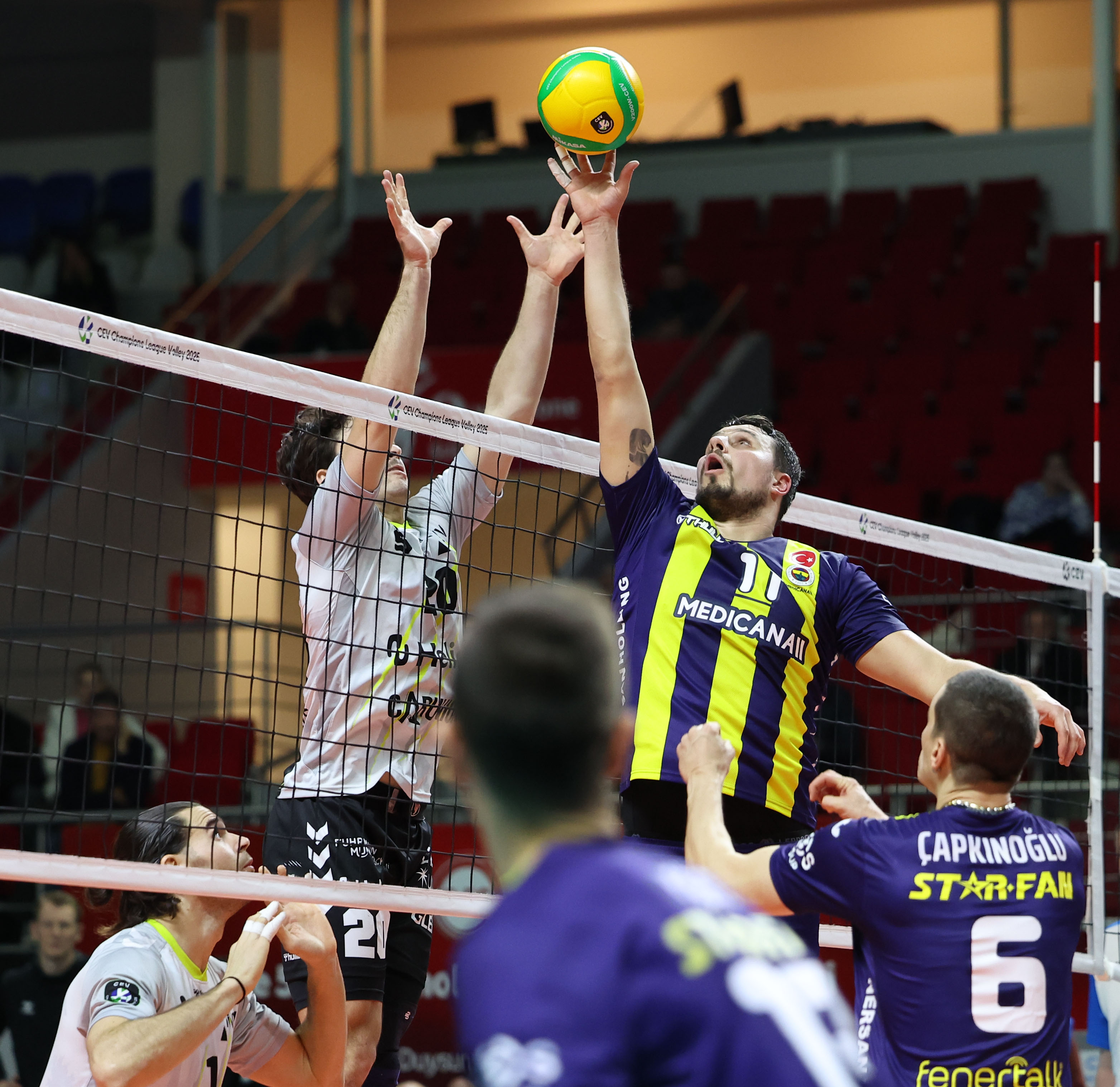 fenerbahce medicana 1 3 helios grizzlys giesen 4