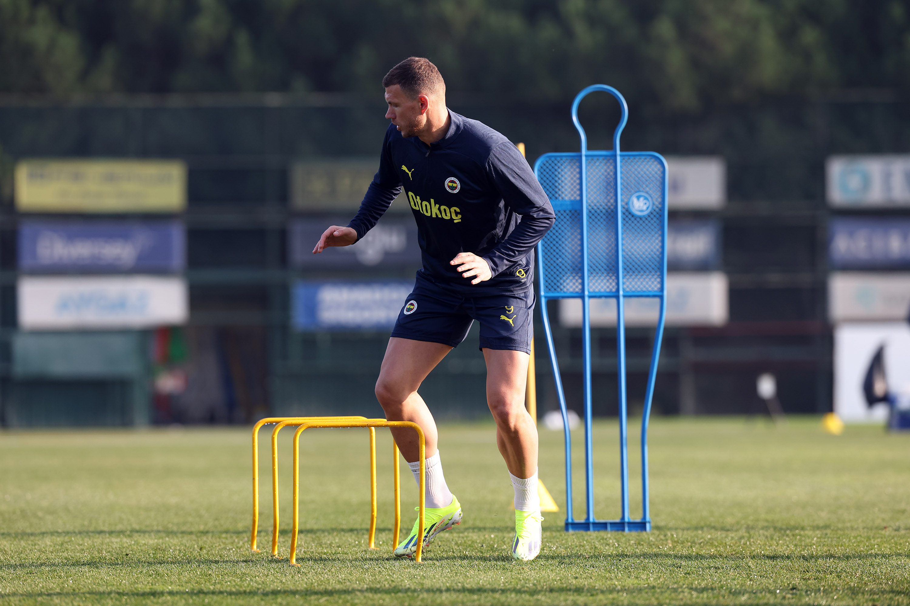 futbol a takimimiz kampa girdi 6 pFJkUGYk