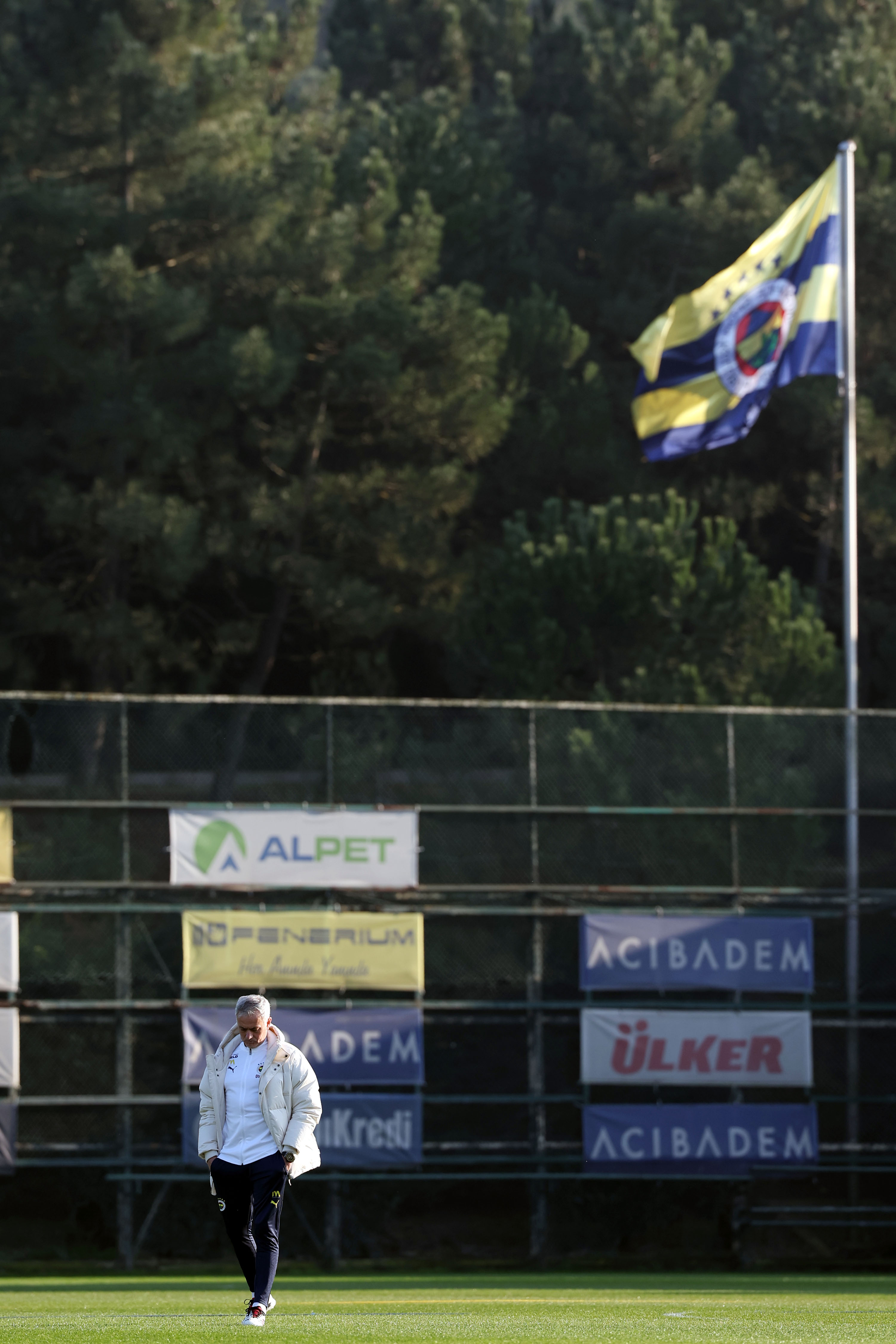 futbol a takimimiz kampa girdi 9 bMGyyNms