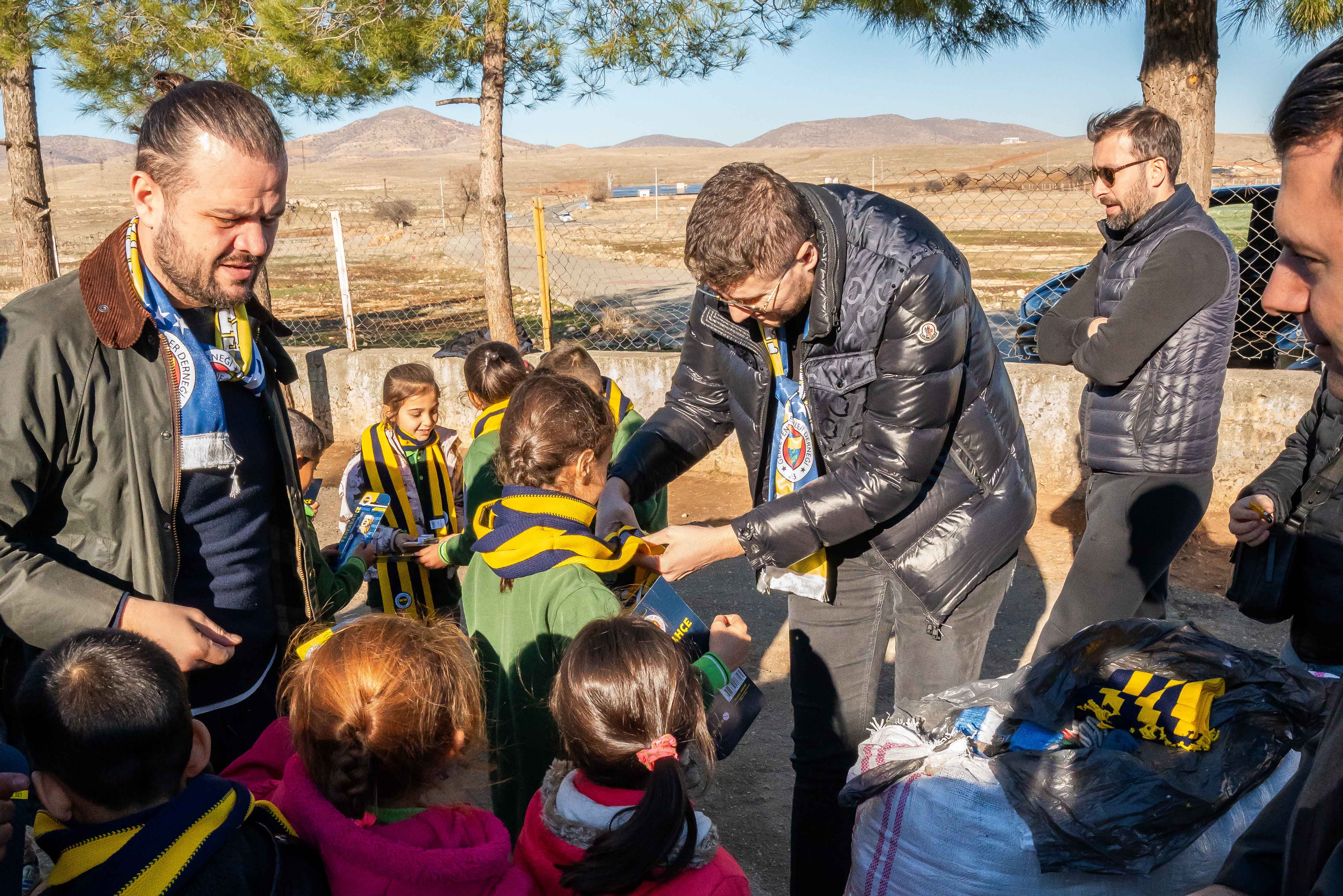 gebze dernegimiz cocuklar usumesin projesiyle mardinde 7 BwONICWV