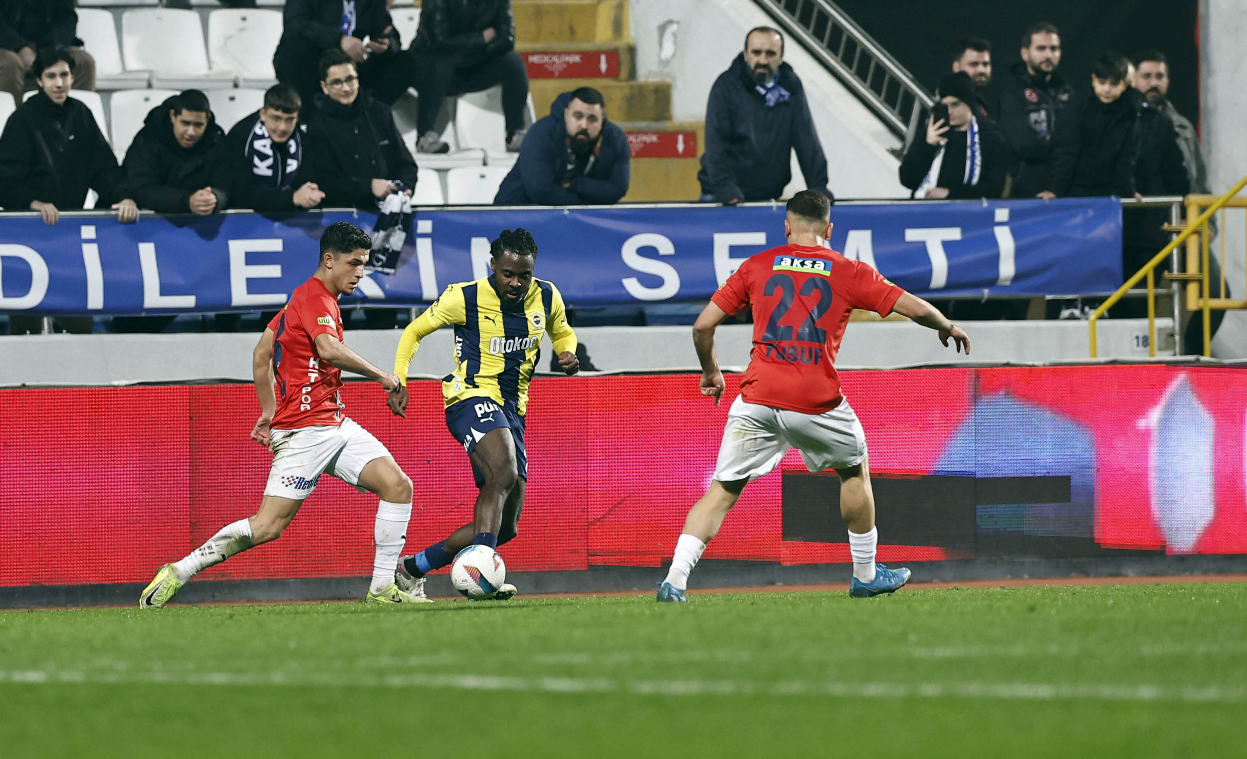 kasimpasa 0 3 fenerbahce 19 A7KgWDhl