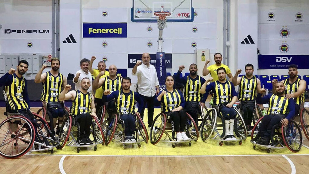 fenerbahce istanbul jet adana engellilere konuk oluyor 38QY11SJ