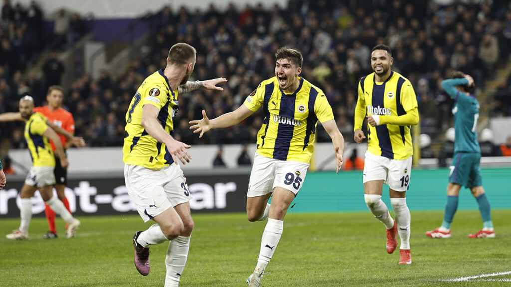 fenerbahcemiz uefa avrupa liginde adini son 16 turuna yazdirdi 8cWGn3a8